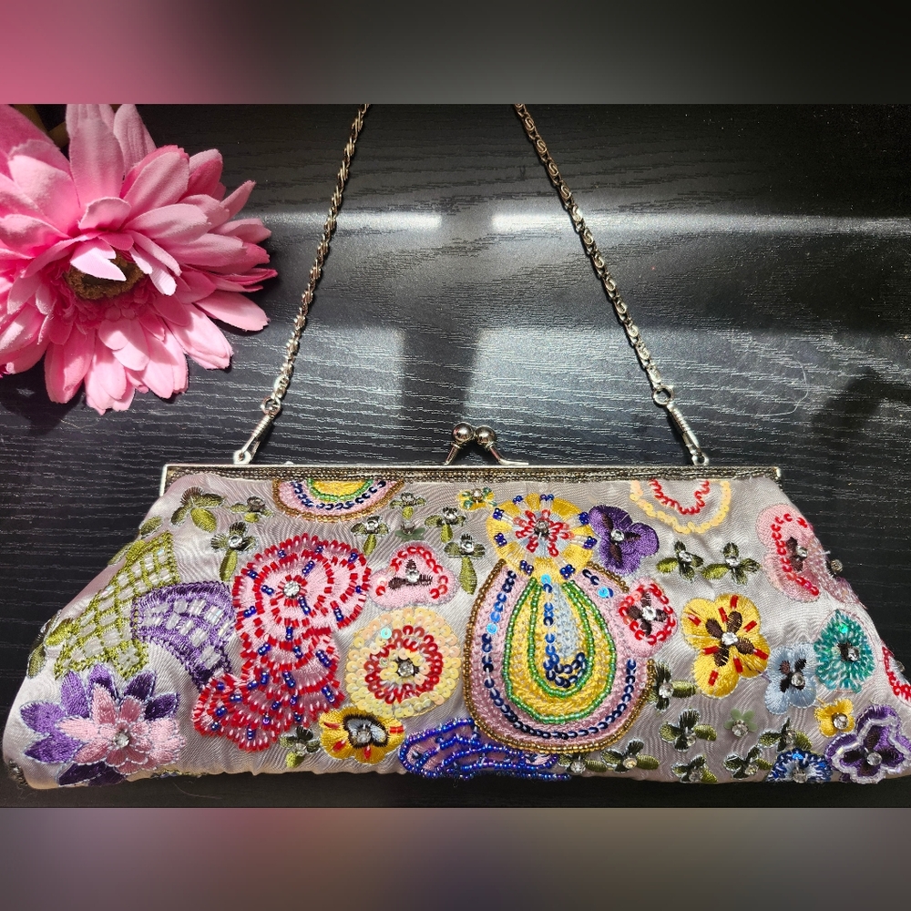 Vintage Bandolino Multicolor Embroidered Clutch